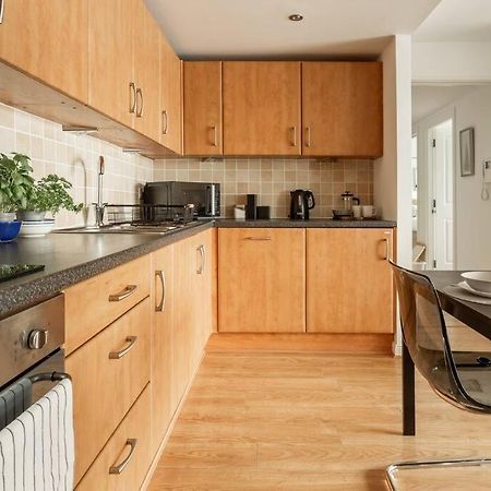 Lux Waterfront 2 Bed Apt, V&A 10Min Walk, St Andrew'S Golf 25Min Drive 던디 외부 사진